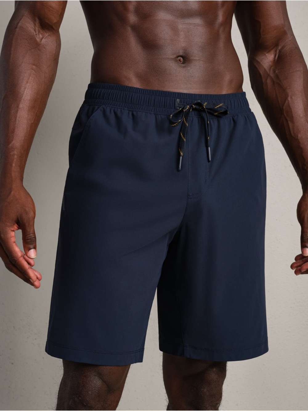 Rhone 9" Pursuit Short, Unlined True Navy- Men’s Medium NWOT